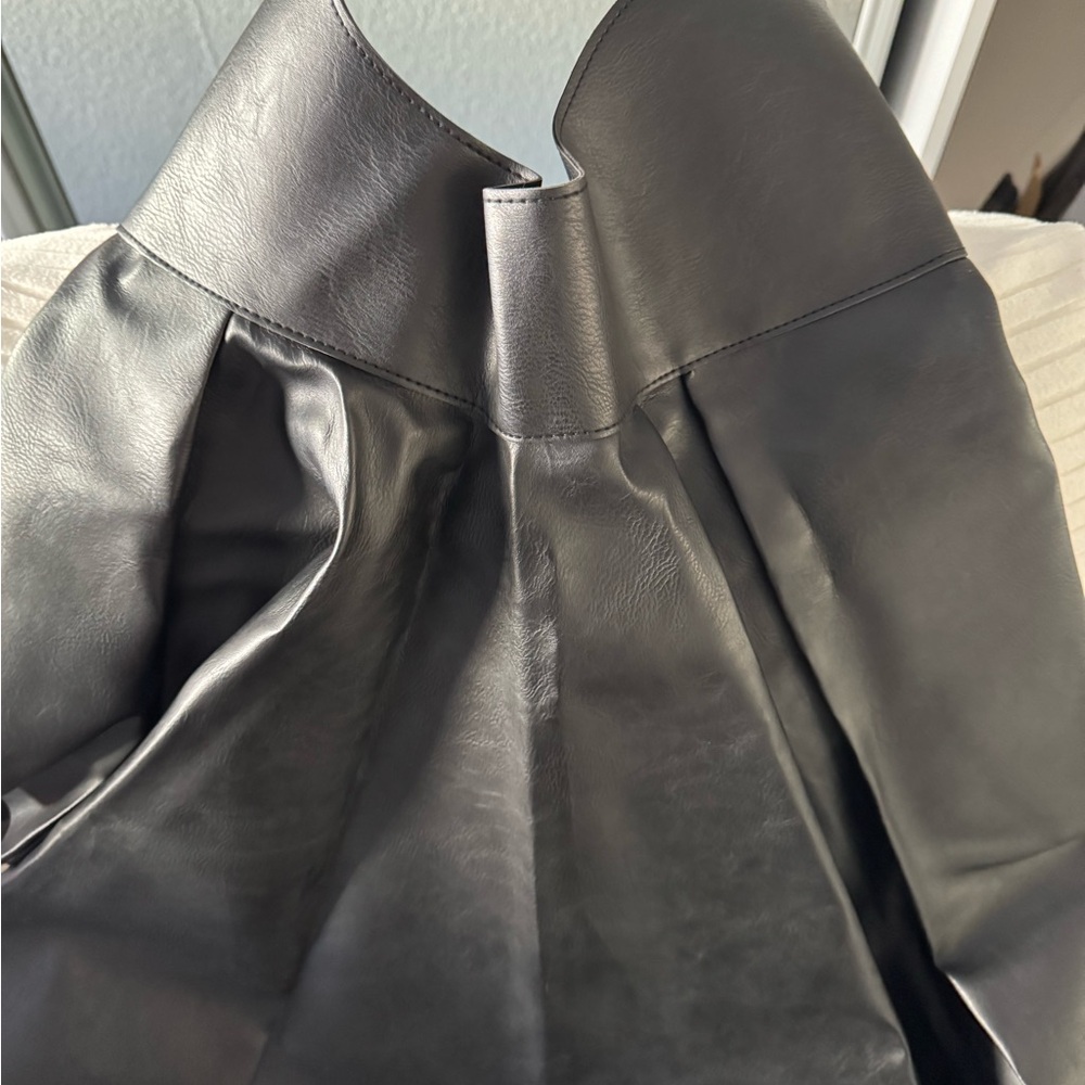 Fashion Nova Black Skirt Belt - Picture 11 of 17